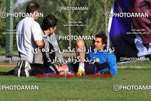 750441, Tehran, Iran, Esteghlal Football Team Training Session on 2013/05/19 at زمین شماره 2 ورزشگاه آزادی