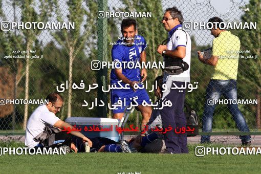 750481, Tehran, Iran, Esteghlal Football Team Training Session on 2013/05/19 at زمین شماره 2 ورزشگاه آزادی