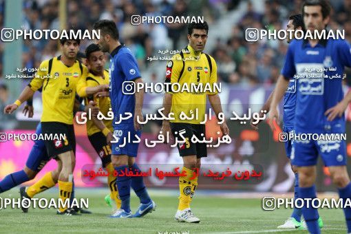 750938, Tehran, [*parameter:4*], لیگ برتر فوتبال ایران، Persian Gulf Cup، Week 32، Second Leg، Esteghlal 1 v 1 Sepahan on 2013/04/15 at Azadi Stadium