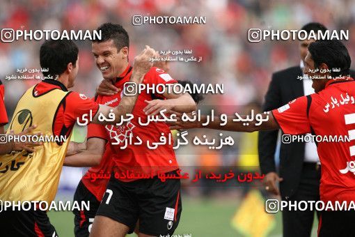 752417, Tehran, Iran, Final جام حذفی فوتبال ایران, , Persepolis 3 v 1 Gostaresh Foulad Tabriz on 2010/05/24 at Azadi Stadium