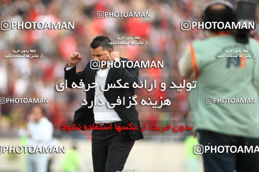 753089, Tehran, Iran, Final جام حذفی فوتبال ایران, , Persepolis 3 v 1 Gostaresh Foulad Tabriz on 2010/05/24 at Azadi Stadium
