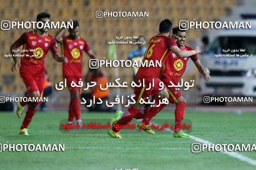 755464, Tehran, [*parameter:4*], لیگ برتر فوتبال ایران، Persian Gulf Cup، Week 1، First Leg، Naft Tehran 2 v 1 Sepid Roud Rasht on 2017/07/27 at Shahr-e Qods Stadium