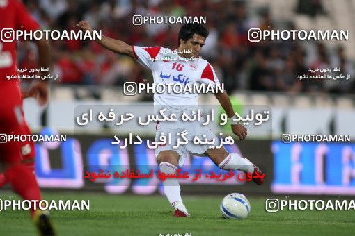 759976, Tehran, [*parameter:4*], لیگ برتر فوتبال ایران، Persian Gulf Cup، Week 1، First Leg، Persepolis 1 v 0 Tractor Sazi on 2010/07/27 at Azadi Stadium