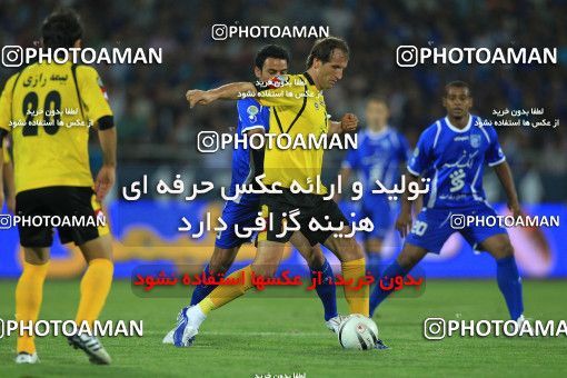 762239, Tehran, [*parameter:4*], لیگ برتر فوتبال ایران، Persian Gulf Cup، Week 7، First Leg، Esteghlal 4 v 3 Sepahan on 2010/08/27 at Azadi Stadium