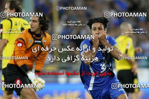 760052, Tehran, [*parameter:4*], لیگ برتر فوتبال ایران، Persian Gulf Cup، Week 7، First Leg، Esteghlal 4 v 3 Sepahan on 2010/08/27 at Azadi Stadium