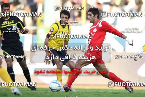 762467, Tehran, [*parameter:4*], لیگ برتر فوتبال ایران، Persian Gulf Cup، Week 16، First Leg، Persepolis 1 v 4 Sepahan on 2010/11/29 at Azadi Stadium
