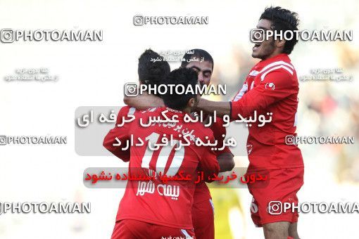 762694, Tehran, [*parameter:4*], لیگ برتر فوتبال ایران، Persian Gulf Cup، Week 16، First Leg، Persepolis 1 v 4 Sepahan on 2010/11/29 at Azadi Stadium