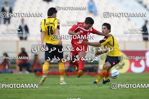 762641, Tehran, [*parameter:4*], لیگ برتر فوتبال ایران، Persian Gulf Cup، Week 16، First Leg، Persepolis 1 v 4 Sepahan on 2010/11/29 at Azadi Stadium