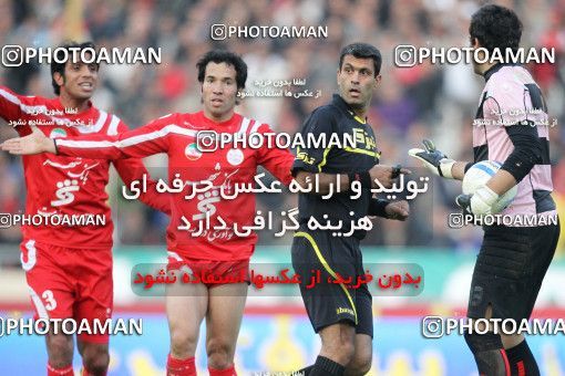 762537, Tehran, [*parameter:4*], لیگ برتر فوتبال ایران، Persian Gulf Cup، Week 16، First Leg، Persepolis 1 v 4 Sepahan on 2010/11/29 at Azadi Stadium