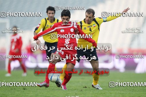 762648, Tehran, [*parameter:4*], لیگ برتر فوتبال ایران، Persian Gulf Cup، Week 16، First Leg، Persepolis 1 v 4 Sepahan on 2010/11/29 at Azadi Stadium