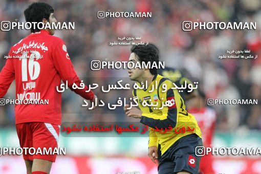 762646, Tehran, [*parameter:4*], لیگ برتر فوتبال ایران، Persian Gulf Cup، Week 16، First Leg، Persepolis 1 v 4 Sepahan on 2010/11/29 at Azadi Stadium