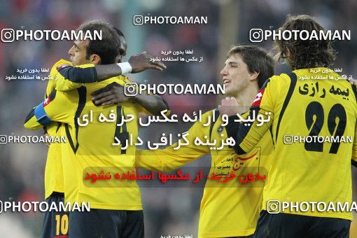 762714, Tehran, [*parameter:4*], لیگ برتر فوتبال ایران، Persian Gulf Cup، Week 16، First Leg، Persepolis 1 v 4 Sepahan on 2010/11/29 at Azadi Stadium