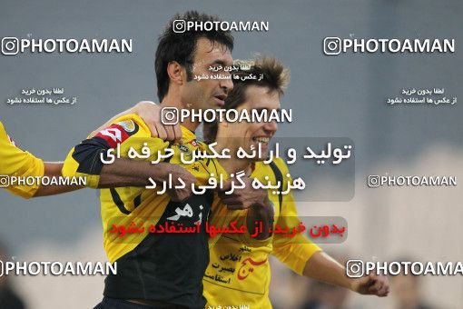 762793, Tehran, [*parameter:4*], لیگ برتر فوتبال ایران، Persian Gulf Cup، Week 16، First Leg، Persepolis 1 v 4 Sepahan on 2010/11/29 at Azadi Stadium