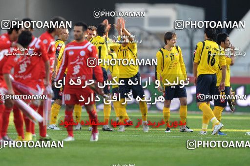 765819, Tehran, [*parameter:4*], لیگ برتر فوتبال ایران، Persian Gulf Cup، Week 16، First Leg، Persepolis 1 v 4 Sepahan on 2010/11/29 at Azadi Stadium
