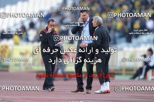 765866, Tehran, [*parameter:4*], لیگ برتر فوتبال ایران، Persian Gulf Cup، Week 16، First Leg، Persepolis 1 v 4 Sepahan on 2010/11/29 at Azadi Stadium
