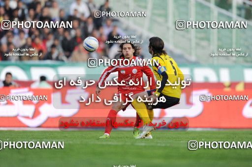 765850, Tehran, [*parameter:4*], لیگ برتر فوتبال ایران، Persian Gulf Cup، Week 16، First Leg، Persepolis 1 v 4 Sepahan on 2010/11/29 at Azadi Stadium