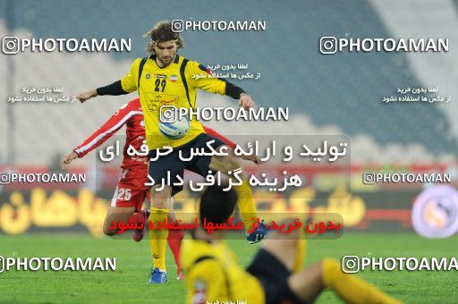 765817, Tehran, [*parameter:4*], لیگ برتر فوتبال ایران، Persian Gulf Cup، Week 16، First Leg، Persepolis 1 v 4 Sepahan on 2010/11/29 at Azadi Stadium