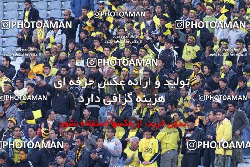 765661, Tehran, [*parameter:4*], لیگ برتر فوتبال ایران، Persian Gulf Cup، Week 16، First Leg، Persepolis 1 v 4 Sepahan on 2010/11/29 at Azadi Stadium