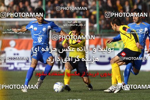 761208, Isfahan,Fooladshahr, [*parameter:4*], لیگ برتر فوتبال ایران، Persian Gulf Cup، Week 25، Second Leg، Sepahan 1 v 1 Esteghlal on 2011/02/24 at Foolad Shahr Stadium