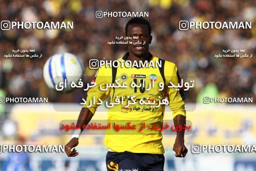 761352, Isfahan,Fooladshahr, [*parameter:4*], لیگ برتر فوتبال ایران، Persian Gulf Cup، Week 25، Second Leg، Sepahan 1 v 1 Esteghlal on 2011/02/24 at Foolad Shahr Stadium