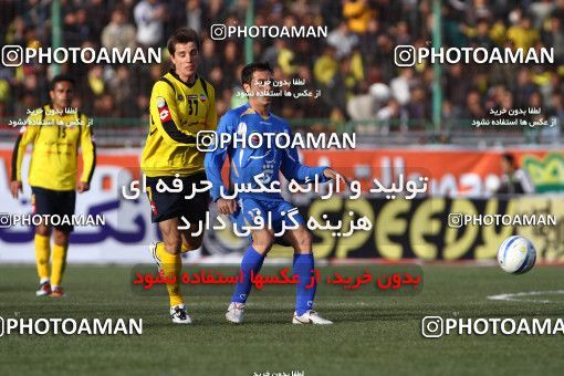 761283, Isfahan,Fooladshahr, [*parameter:4*], لیگ برتر فوتبال ایران، Persian Gulf Cup، Week 25، Second Leg، Sepahan 1 v 1 Esteghlal on 2011/02/24 at Foolad Shahr Stadium