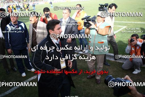 759839, Isfahan,Fooladshahr, [*parameter:4*], لیگ برتر فوتبال ایران، Persian Gulf Cup، Week 25، Second Leg، Sepahan 1 v 1 Esteghlal on 2011/02/24 at Foolad Shahr Stadium