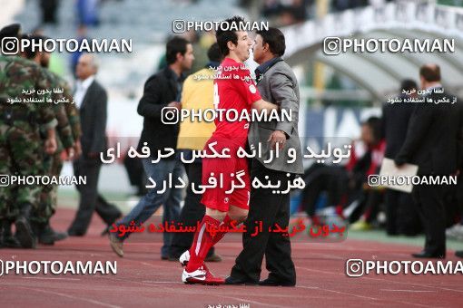 760777, Tehran, [*parameter:4*], لیگ برتر فوتبال ایران، Persian Gulf Cup، Week 29، Second Leg، Esteghlal 1 v 2 Tractor Sazi on 2011/04/10 at Azadi Stadium