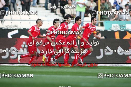 760763, Tehran, [*parameter:4*], لیگ برتر فوتبال ایران، Persian Gulf Cup، Week 29، Second Leg، Esteghlal 1 v 2 Tractor Sazi on 2011/04/10 at Azadi Stadium