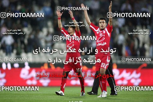 760723, Tehran, [*parameter:4*], لیگ برتر فوتبال ایران، Persian Gulf Cup، Week 29، Second Leg، Esteghlal 1 v 2 Tractor Sazi on 2011/04/10 at Azadi Stadium