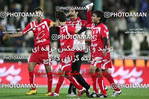 760734, Tehran, [*parameter:4*], لیگ برتر فوتبال ایران، Persian Gulf Cup، Week 29، Second Leg، Esteghlal 1 v 2 Tractor Sazi on 2011/04/10 at Azadi Stadium