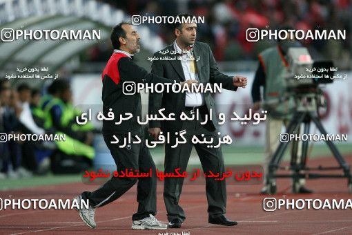 760916, Tehran, [*parameter:4*], لیگ برتر فوتبال ایران، Persian Gulf Cup، Week 29، Second Leg، Esteghlal 1 v 2 Tractor Sazi on 2011/04/10 at Azadi Stadium