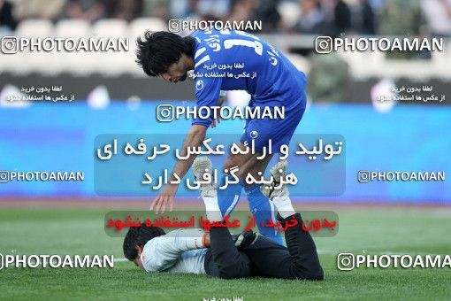763010, Tehran, [*parameter:4*], لیگ برتر فوتبال ایران، Persian Gulf Cup، Week 29، Second Leg، Esteghlal 1 v 2 Tractor Sazi on 2011/04/10 at Azadi Stadium