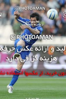 763107, Tehran, [*parameter:4*], لیگ برتر فوتبال ایران، Persian Gulf Cup، Week 29، Second Leg، Esteghlal 1 v 2 Tractor Sazi on 2011/04/10 at Azadi Stadium