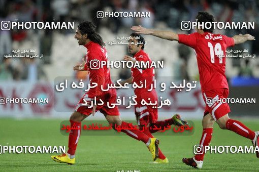 762882, Tehran, [*parameter:4*], لیگ برتر فوتبال ایران، Persian Gulf Cup، Week 29، Second Leg، Esteghlal 1 v 2 Tractor Sazi on 2011/04/10 at Azadi Stadium