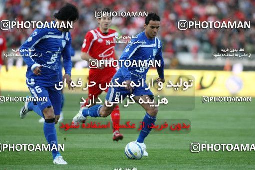 760660, Tehran, [*parameter:4*], لیگ برتر فوتبال ایران، Persian Gulf Cup، Week 29، Second Leg، Esteghlal 1 v 2 Tractor Sazi on 2011/04/10 at Azadi Stadium