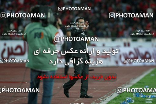 760592, Tehran, [*parameter:4*], لیگ برتر فوتبال ایران، Persian Gulf Cup، Week 29، Second Leg، Esteghlal 1 v 2 Tractor Sazi on 2011/04/10 at Azadi Stadium