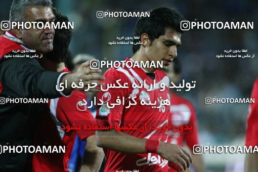 760672, Tehran, [*parameter:4*], لیگ برتر فوتبال ایران، Persian Gulf Cup، Week 29، Second Leg، Esteghlal 1 v 2 Tractor Sazi on 2011/04/10 at Azadi Stadium