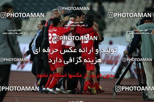 760679, Tehran, [*parameter:4*], لیگ برتر فوتبال ایران، Persian Gulf Cup، Week 29، Second Leg، Esteghlal 1 v 2 Tractor Sazi on 2011/04/10 at Azadi Stadium