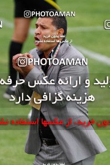 761398, Isfahan,Fooladshahr, [*parameter:4*], لیگ برتر فوتبال ایران، Persian Gulf Cup، Week 33، Second Leg، Sepahan 0 v 0 Persepolis on 2011/05/15 at Azadi Stadium