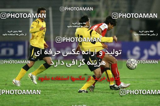 800293, Tehran, [*parameter:4*], لیگ برتر فوتبال ایران، Persian Gulf Cup، Week 12، First Leg، Persepolis 3 v 2 Sepahan on 2008/10/26 at Azadi Stadium