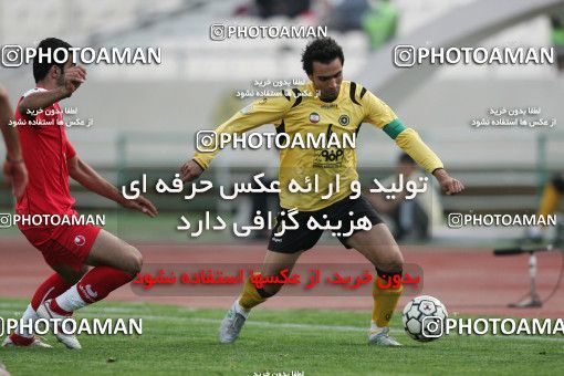800886, Tehran, [*parameter:4*], لیگ برتر فوتبال ایران، Persian Gulf Cup، Week 12، First Leg، Persepolis 3 v 2 Sepahan on 2008/10/26 at Azadi Stadium