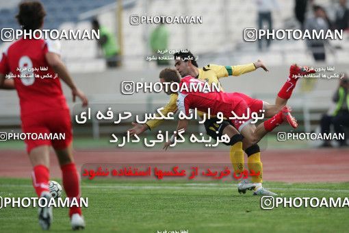 801106, Tehran, [*parameter:4*], لیگ برتر فوتبال ایران، Persian Gulf Cup، Week 12، First Leg، Persepolis 3 v 2 Sepahan on 2008/10/26 at Azadi Stadium