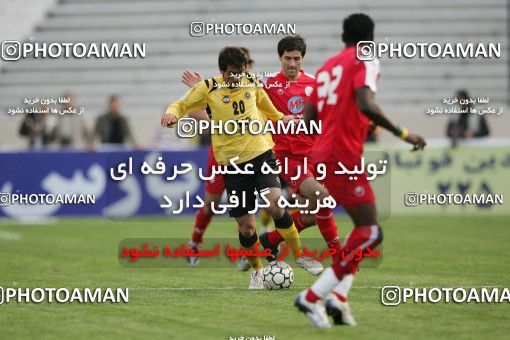 801085, Tehran, [*parameter:4*], لیگ برتر فوتبال ایران، Persian Gulf Cup، Week 12، First Leg، Persepolis 3 v 2 Sepahan on 2008/10/26 at Azadi Stadium