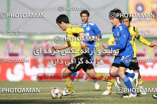 765896, Isfahan,Fooladshahr, [*parameter:4*], لیگ برتر فوتبال ایران، Persian Gulf Cup، Week 20، Second Leg، Sepahan 2 v 1 Esteghlal on 2008/12/30 at Foolad Shahr Stadium