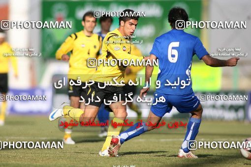 765939, Isfahan,Fooladshahr, [*parameter:4*], لیگ برتر فوتبال ایران، Persian Gulf Cup، Week 20، Second Leg، Sepahan 2 v 1 Esteghlal on 2008/12/30 at Foolad Shahr Stadium