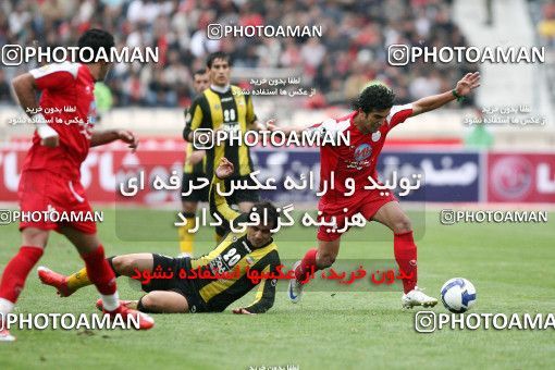 766508, Tehran, , جام حذفی فوتبال ایران, Eighth final, , Persepolis 1 v 0 Sepahan on 2009/04/30 at Azadi Stadium