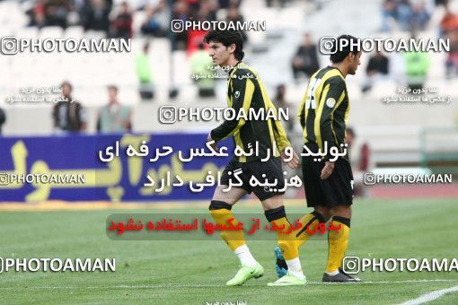 766426, Tehran, , جام حذفی فوتبال ایران, Eighth final, , Persepolis 1 v 0 Sepahan on 2009/04/30 at Azadi Stadium