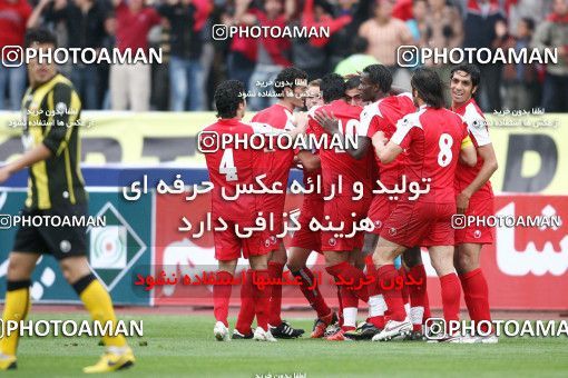 771324, Tehran, , جام حذفی فوتبال ایران, Eighth final, , Persepolis 1 v 0 Sepahan on 2009/04/30 at Azadi Stadium