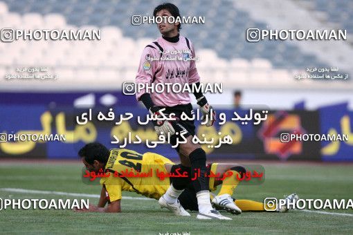 766740, Tehran, Iran, لیگ برتر فوتبال ایران، Persian Gulf Cup، Week 1، First Leg، Esteghlal 1 v 0 Sepahan on 2009/08/07 at Azadi Stadium