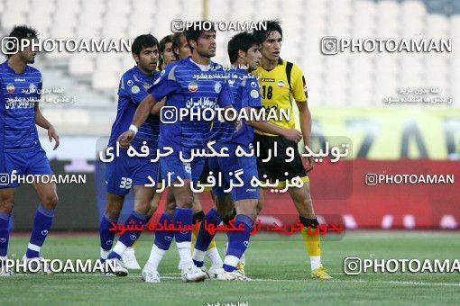 766890, Tehran, Iran, لیگ برتر فوتبال ایران، Persian Gulf Cup، Week 1، First Leg، Esteghlal 1 v 0 Sepahan on 2009/08/07 at Azadi Stadium